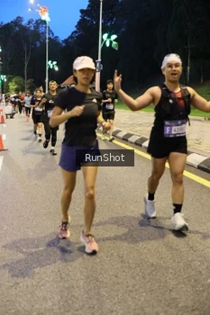 Runner Photo 4301921