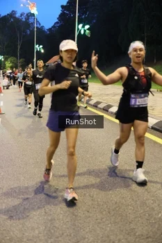 Runner Photo 4301932