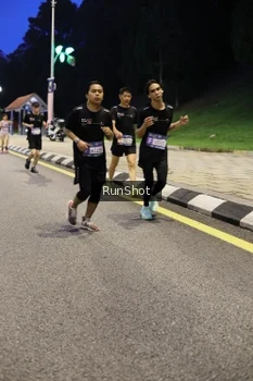 Runner Photo 4302008