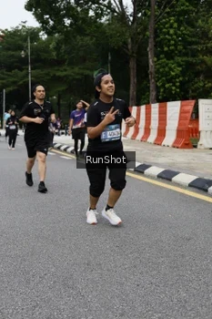 Runner Photo 4302156