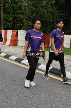 Runner Photo 4302184