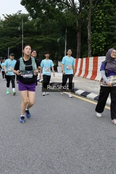 Runner Photo 4302194