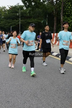 Runner Photo 4302222