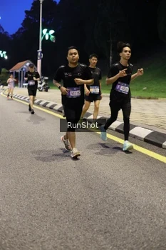 Runner Photo 4302225