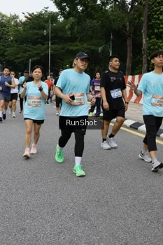 Runner Photo 4302229