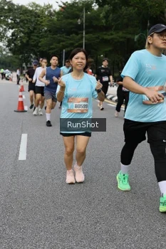 Runner Photo 4302248
