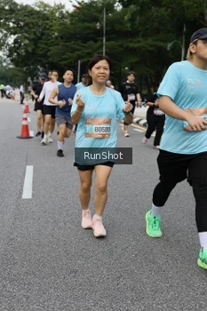 Runner Photo 4302253