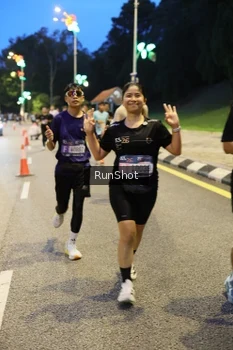 Runner Photo 4302291