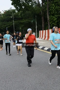 Runner Photo 4302312