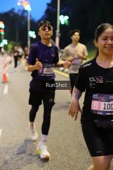 Runner Photo 4302322