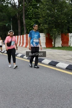 Runner Photo 4302425