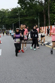 Runner Photo 4302439