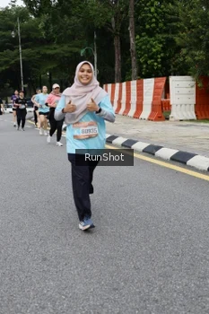 Runner Photo 4302507