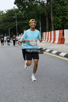 Runner Photo 4302508