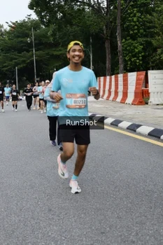 Runner Photo 4302509
