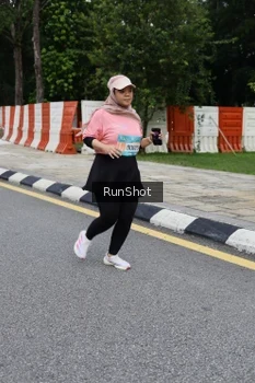 Runner Photo 4302528