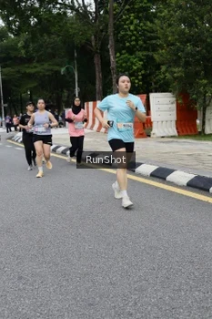 Runner Photo 4302529