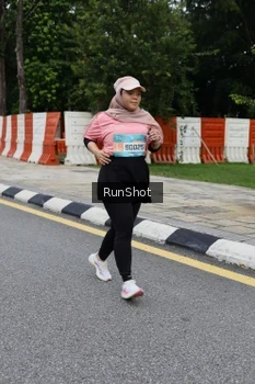 Runner Photo 4302533