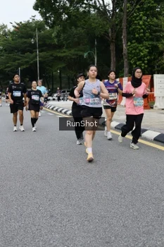 Runner Photo 4302551