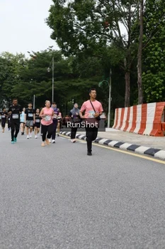 Runner Photo 4302569