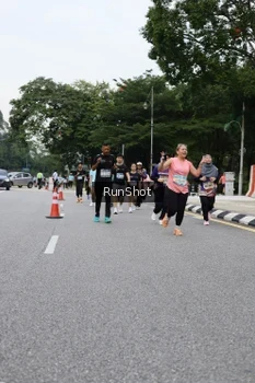 Runner Photo 4302578