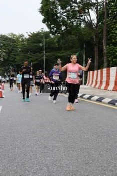 Runner Photo 4302581