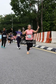 Runner Photo 4302587