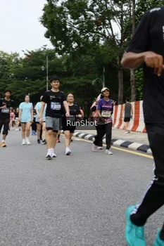 Runner Photo 4302628