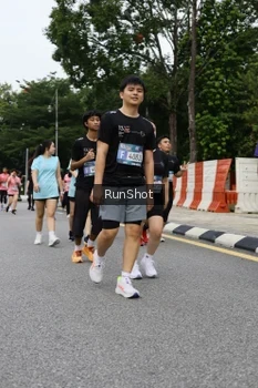 Runner Photo 4302646