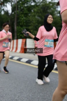 Runner Photo 4302697