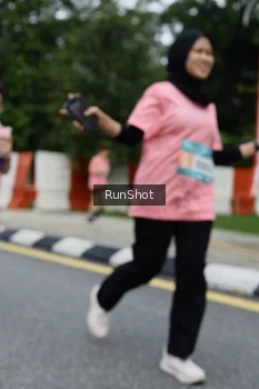 Runner Photo 4302699