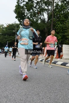 Runner Photo 4302704