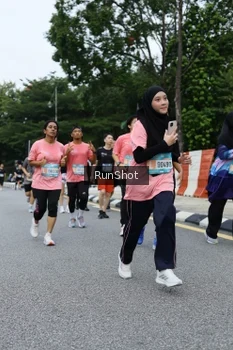 Runner Photo 4302711