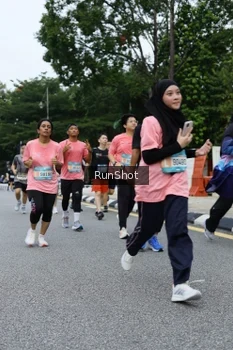 Runner Photo 4302713