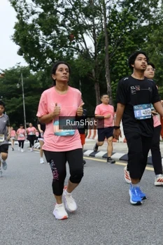 Runner Photo 4302730