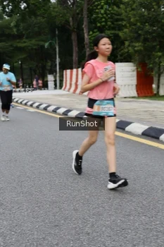 Runner Photo 4302767