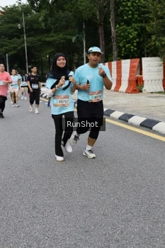 Runner Photo 4302771