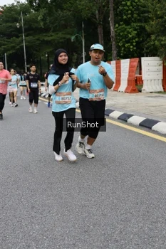 Runner Photo 4302782