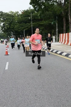 Runner Photo 4302787