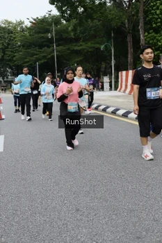 Runner Photo 4302804