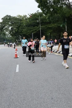 Runner Photo 4302805