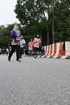 Runner Photo 4302819