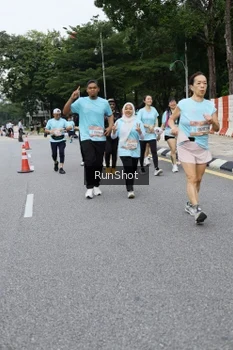 Runner Photo 4302826