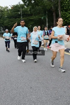 Runner Photo 4302829