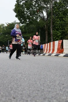Runner Photo 4302832