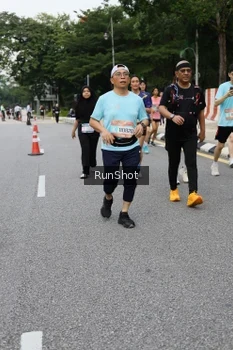 Runner Photo 4302836