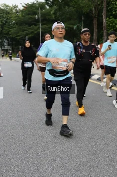 Runner Photo 4302842