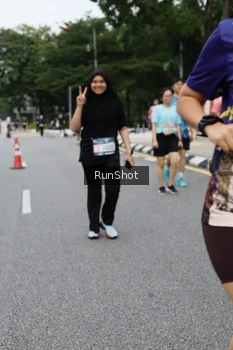 Runner Photo 4302848
