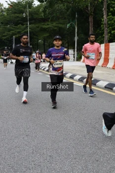 Runner Photo 4302895