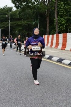 Runner Photo 4302902